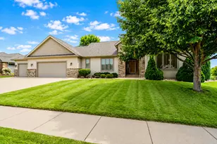117 Grovebrook Drive, Mankato, MN 56001 - Photo 54