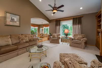 117 Grovebrook Drive, Mankato, MN 56001 - Photo 8