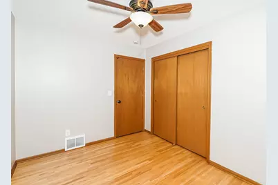 2264 Rice Creek Road, New Brighton, MN 55112 - Photo 14