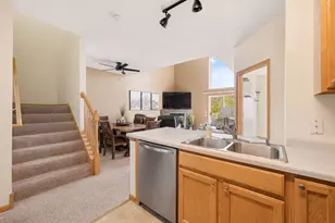 3867 Abercrombie Ln, Stillwater, MN 55082 - Photo 6