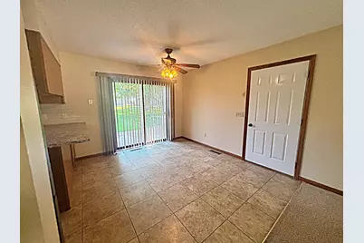 812 E Oak Street, Redwood Falls, MN 56283 - Photo 6