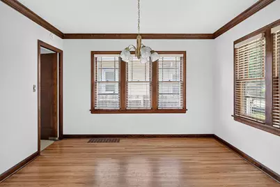 1122 Sherburne Avenue, Saint Paul, MN 55104 - Photo 6