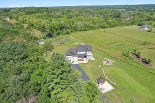 24877 Harvest Meadows Ct, Lakeville, MN 55044 - Photo 4