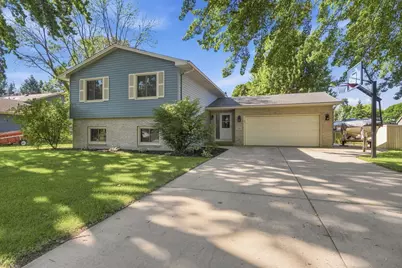 7801 119th Avenue N, Champlin, MN 55316 - Photo 2