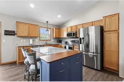 608 Dillon Avenue N, Montrose, MN 55363 - Photo 6