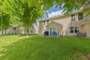 2402 Elianna Dr, Northfield, MN 55057 - Photo 26