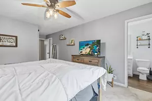 2308 W 96th St, Bloomington, MN 55431 - Photo 18