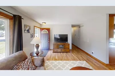 1302 19th Avenue SW, Austin, MN 55912 - Photo 10