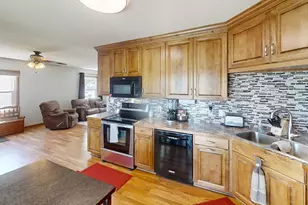 1302 19th Ave SW, Austin, MN 55912 - Photo 12