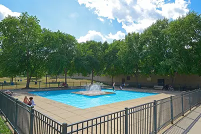 318 E 44th Street, Minneapolis, MN 55409 - Photo 34