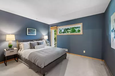 318 E 44th Street, Minneapolis, MN 55409 - Photo 16