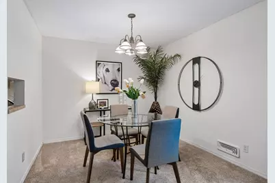 318 E 44th Street, Minneapolis, MN 55409 - Photo 8