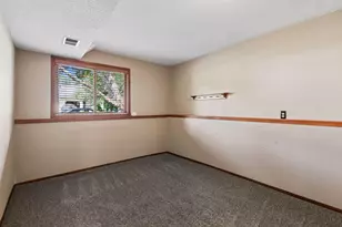 13225 Court Pl, Burnsville, MN 55337 - Photo 16
