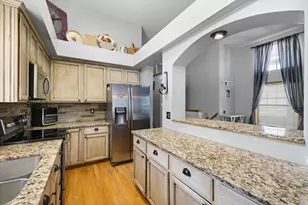10154 Country Club Curve, Woodbury, MN 55129 - Photo 16