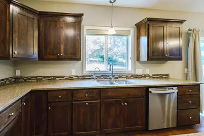 15224 Valley View Drive, Savage, MN 55378 - Photo 16