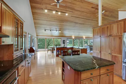 502 Shoreline Drive, Wayzata, MN 55391 - Photo 12