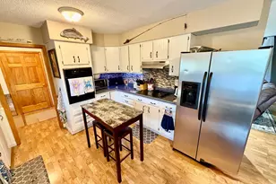 909 2nd St NE, Roseau, MN 56751 - Photo 6
