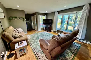 909 2nd St NE, Roseau, MN 56751 - Photo 8