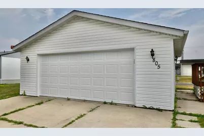805 2nd Street NE #805, Milaca, MN 56353 - Photo 4
