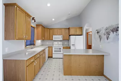 1690 Mineral Springs Parkway, Owatonna, MN 55060 - Photo 12