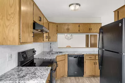 7580 13th Street N, Oakdale, MN 55128 - Photo 6