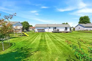 418 Marc St, Star Prairie, WI 54026 - Photo 28