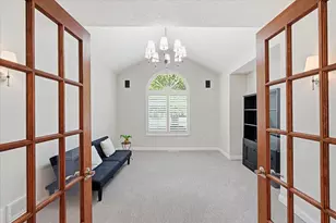 6690 Brenden Ct, Chanhassen, MN 55317 - Photo 24