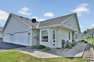13433 Newlander Ave, Lindstrom, MN 55045 - Photo 4