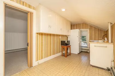 239 3rd Avenue W, Shakopee, MN 55379 - Photo 12