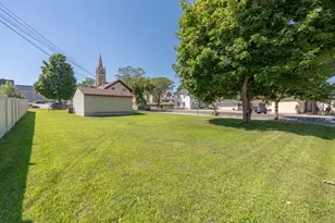 239 3rd Ave W, Shakopee, MN 55379 - Photo 16