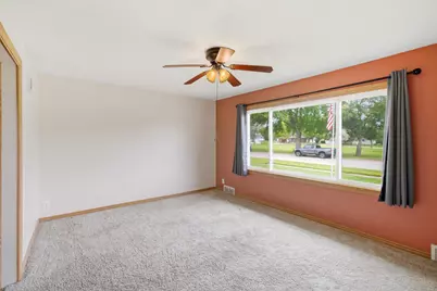 1027 Sioux Avenue, Fairmont, MN 56031 - Photo 10