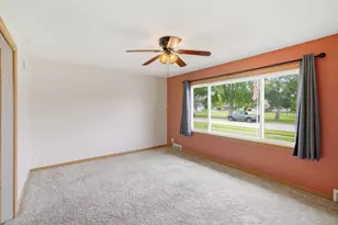 1027 Sioux Ave, Fairmont, MN 56031 - Photo 10