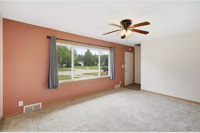 1027 Sioux Avenue, Fairmont, MN 56031 - Photo 12