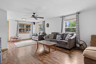 305 2nd St NE, Pine City, MN 55063 - Photo 2