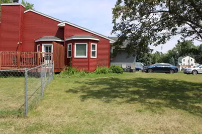 2401 Hazelwood Street, Maplewood, MN 55109 - Photo 20