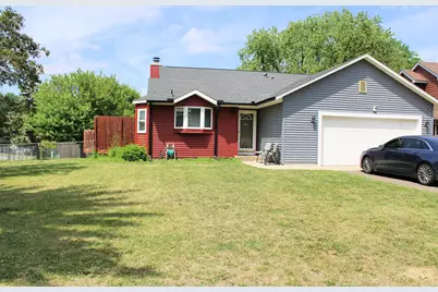 2401 Hazelwood Street, Maplewood, MN 55109 - Photo 2