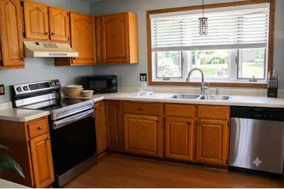 2401 Hazelwood Street, Maplewood, MN 55109 - Photo 4