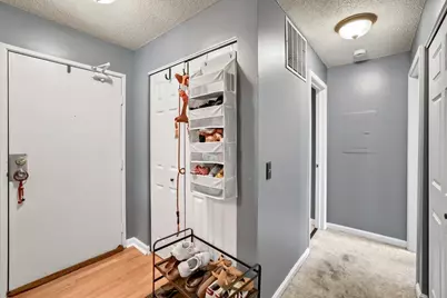 6010 Chasewood Parkway #206, Hopkins, MN 55343 - Photo 14