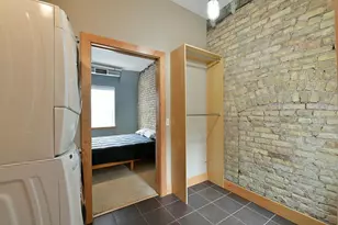 319 Broadway N, Fargo, ND 58102 - Photo 16