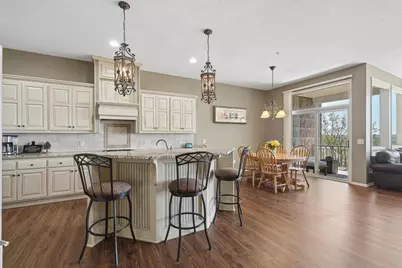 10100 Indigo Drive, Eden Prairie, MN 55347 - Photo 12