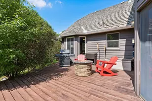 9629 Bennett Pl, Eden Prairie, MN 55347 - Photo 18