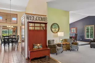 9629 Bennett Pl, Eden Prairie, MN 55347 - Photo 6