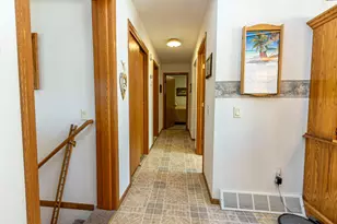 611 E Nestor St, Osakis, MN 56360 - Photo 12