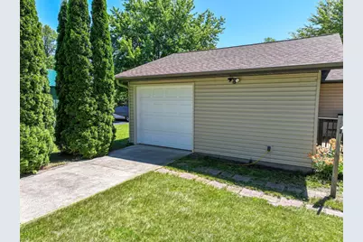 611 E Nestor Street, Osakis, MN 56360 - Photo 42