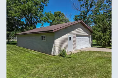 611 E Nestor Street, Osakis, MN 56360 - Photo 40