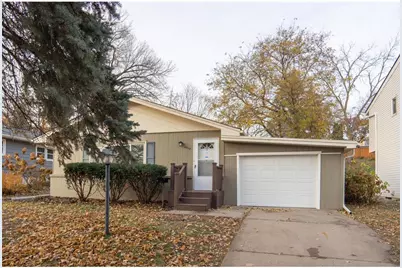 6418 Knoll St N, Golden Valley, MN 55427 - Photo 2