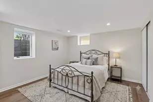 4935 Russell Ave N, Minneapolis, MN 55430 - Photo 14