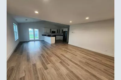 213 Century Lane, Silver Lake, MN 55381 - Photo 4