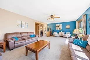 814 Craig Ave SW, Hutchinson, MN 55350 - Photo 10