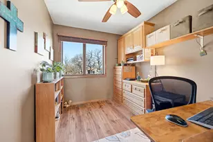 814 Craig Ave SW, Hutchinson, MN 55350 - Photo 14